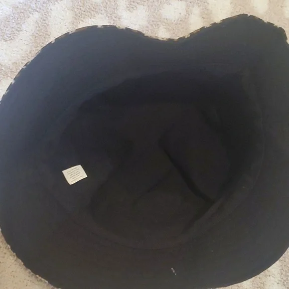 Leopard Bucket Hat - Picture 3 of 4